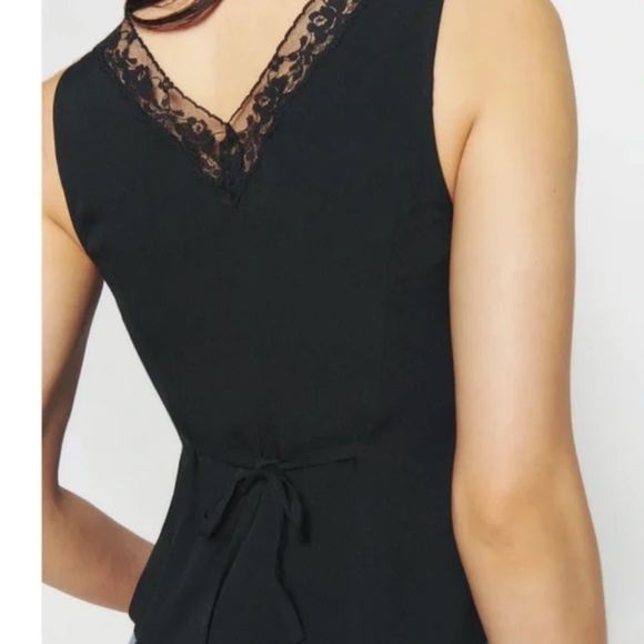 BEST Reformation Cristina French Top Black Noir Lace V Neck Casual Party - Picture 12 of 13